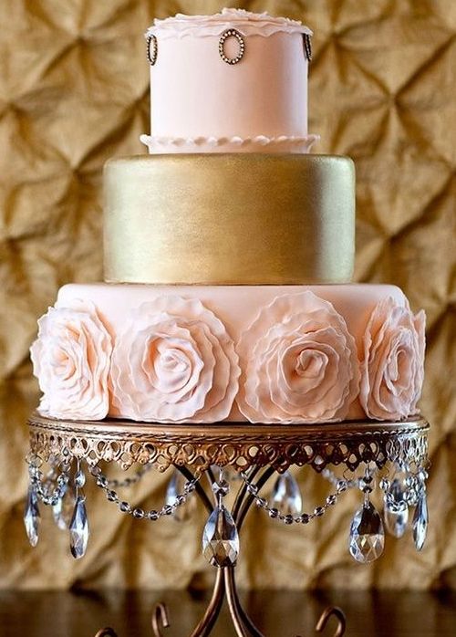 Pink and gold wedding cake - Pink and Gold Wedding Theme Ideas