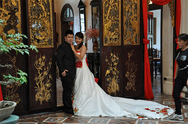 Chinese Wedding Customs and Traditions