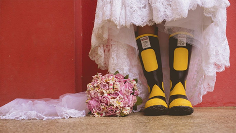 A Guide To Planning For Both Rain And Sun On Your Wedding Day
