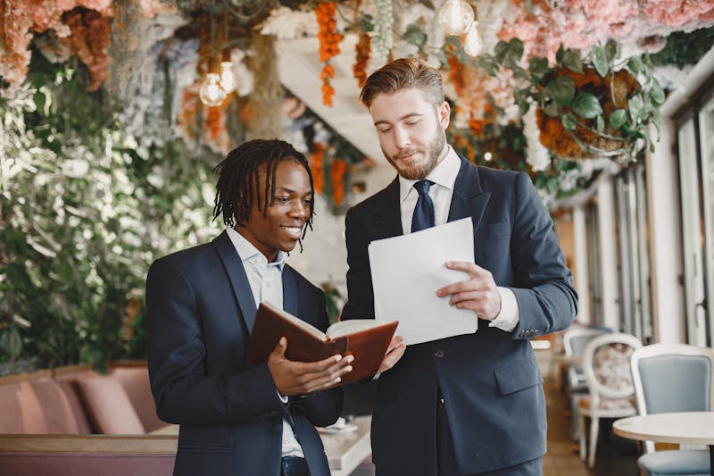 The Do's and Don'ts for Delivering the Best Man Speech